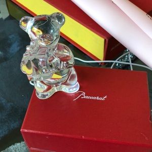 Baccarat bear